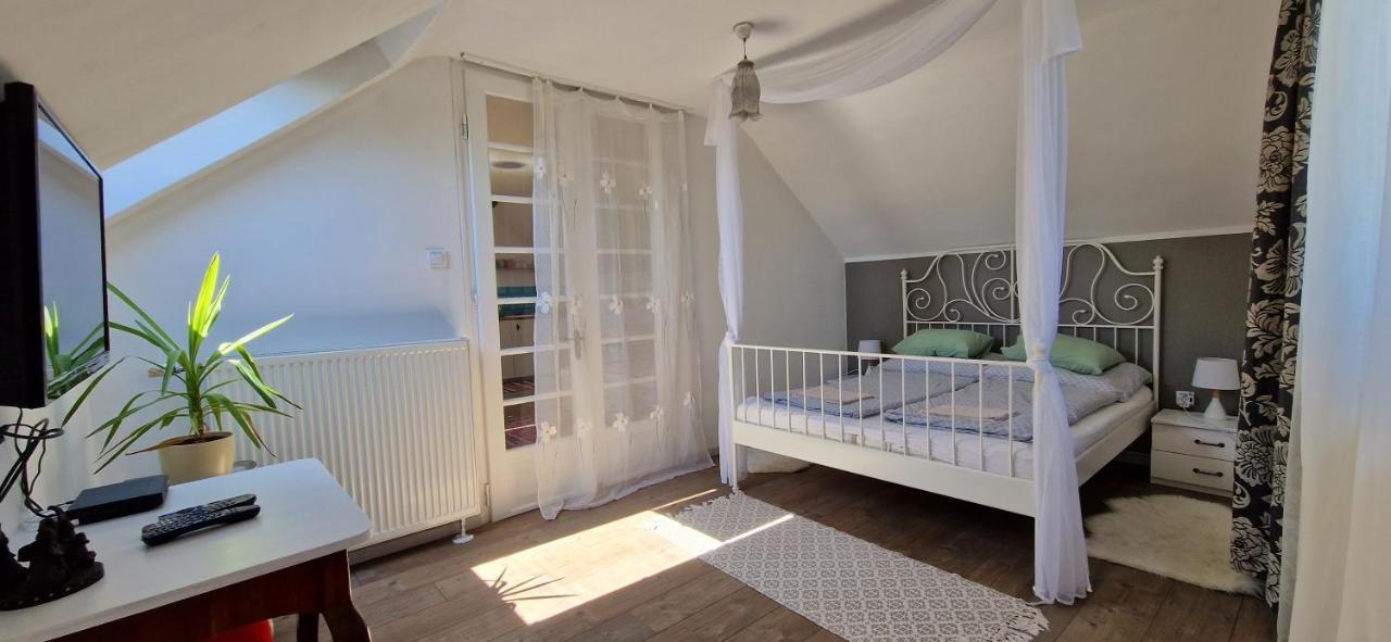 Boholand Apartman Эгер Экстерьер фото